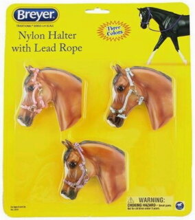 Breyer Traditional (1:9) 2474 - 3 Nylon Halter Set (without horse)