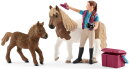 Schleich 42362 - Stablehand with Shetland Ponies