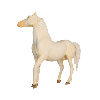 WIA EG 10001 - horraw.studios* Edition (1:18) - Marwari Stallion - Dominant White
