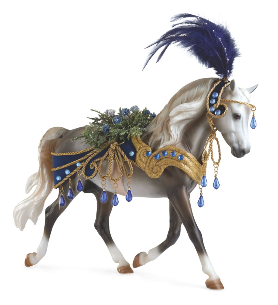 Breyer Traditional 1:9 700122 2019 Holiday Horse Minstrel 