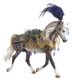 Breyer Traditional (1:9) 700125 -  Snowbird - 2022 Holiday Horse