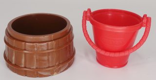 Breyer Accessories - (Pic shows the actual items)