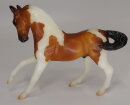 Breyer Stablemate (1:32) 5396 - Glow in the Dark Pinto...
