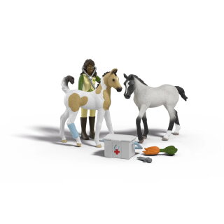 Schleich 42777 - Horse Club Sarahs First Aid Set