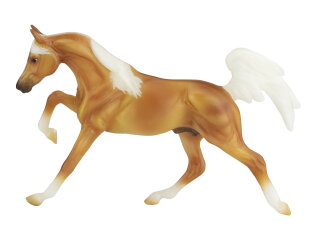 Breyer Stablemate (1:32) 6226 - Palomino Arabian