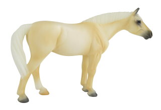 Breyer Stablemate (1:32) 6226 - Palomino Quarter Horse