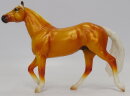 Breyer Stablemate (1:32) 6051 - Quarter Horse (picture...