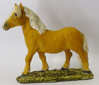 Resin Pony (Pic shows the Item)*