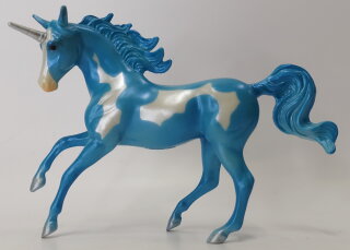 Breyer Stablemate (1:32) 880081 - Einhorn Stute (Bild zeigt das aktuelle Pferd)