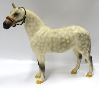 Artist Resin Horse DEFEKT - (Bild zeigt das aktuelle Tier)