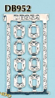Rio Rondo Bijoux (1:18) DB952s - Etched Buckles Decatur Small (silvery)